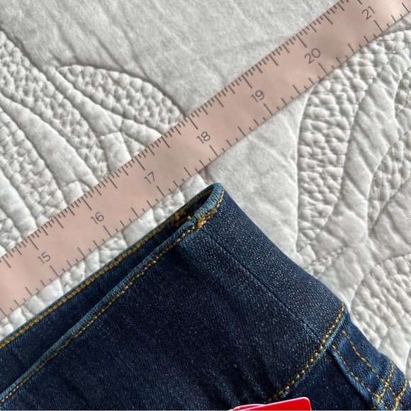 NWT - SPANX - Flare Jeans - Midnight Shade - Picture 12 of 13